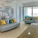 Apartamento Al-3 Frente A La Playa Balcon Con Aire Acondicionado Y Wif