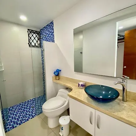 Apartamento Al-3 Frente A La Playa Balcon Con Aire Acondicionado Y Wif Apartamento Cartagena
